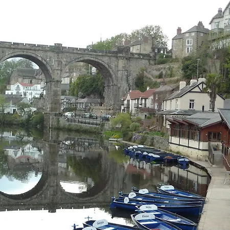 Semesterbostad Courtyard *